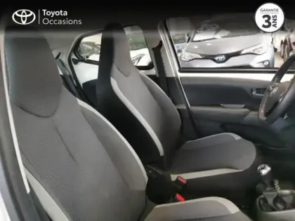 Photo 11 Toyota Aygo  1.0 VVT-i 72ch x-play 5p MY21