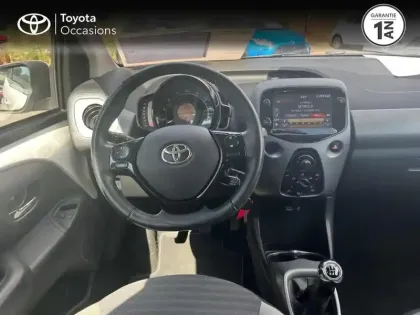 Photo 8 Toyota Aygo  1.0 VVT-i 69ch x-play 3p