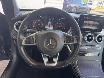 Photo 5 Mercedes Classe C  Cabriolet 220 d 170ch Sportline 4Matic 9G-Tronic