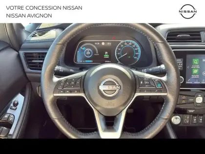 Photo 11 Nissan Leaf  150ch 40kWh Tekna 22