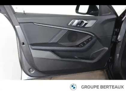 Photo 7 BMW Serie 1 Série 1 118dA 150ch M Sport 8cv