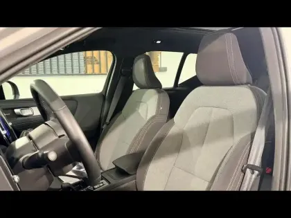 Photo 8 Volvo XC40  B3 163ch Plus DCT 7