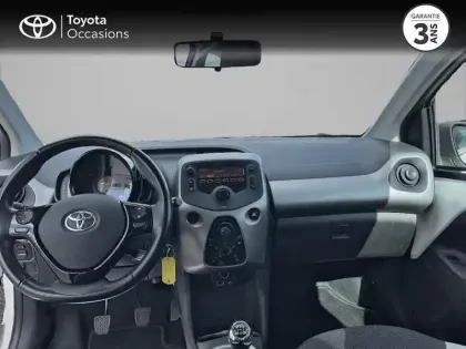Photo 7 Toyota Aygo  1.0 VVT-i 72ch x-play 3p