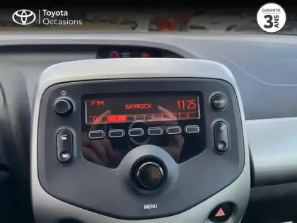 Photo 14 Toyota Aygo  1.0 VVT-i 72ch x-play 3p