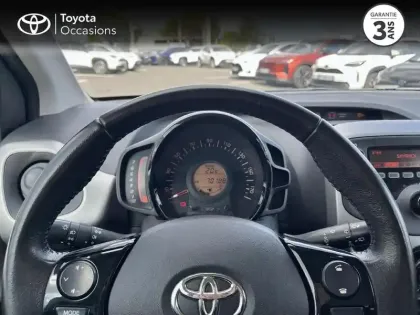 Photo 12 Toyota Aygo  1.0 VVT-i 72ch x-play 3p