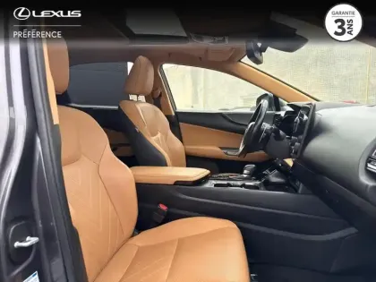 Photo 13 Lexus Nx  450h+ Executive 4WD