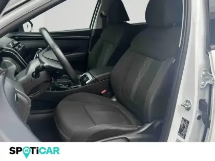 Photo 10 Hyundai Tucson  1.6 CRDI 136ch Hybrid 48V Creative DCT7