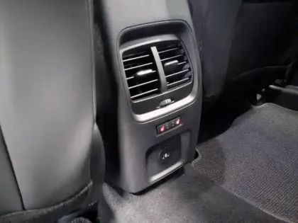 Photo 13 Ford Kuga  2.5 Duratec 180ch Hybrid FlexiFuel BlueCruise Edition Powershift