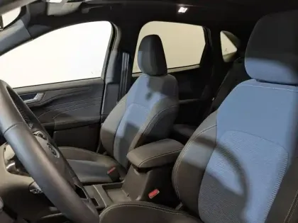 Photo 9 Ford Kuga  2.5 Duratec 180ch Hybrid FlexiFuel BlueCruise Edition Powershift