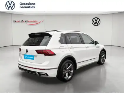 Photo 5 Volkswagen Tiguan  2.0 TDI 150ch R-Line Exclusive DSG7