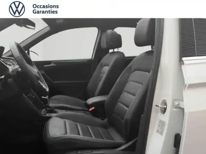 Photo 10 Volkswagen Tiguan  2.0 TDI 150ch R-Line Exclusive DSG7