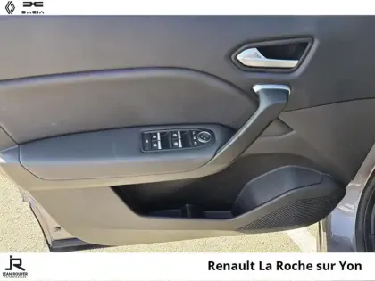 Photo 13 Renault Captur  1.0 TCe 90ch Techno