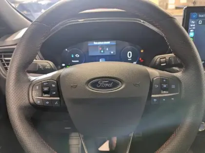Photo 8 Ford Kuga  2.5 Duratec 180ch Hybrid FlexiFuel ST-Line X Powershift