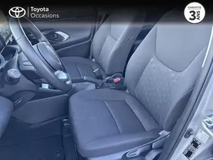 Photo 8 Toyota Yaris  120 VVT-i Dynamic Business 5p MC24
