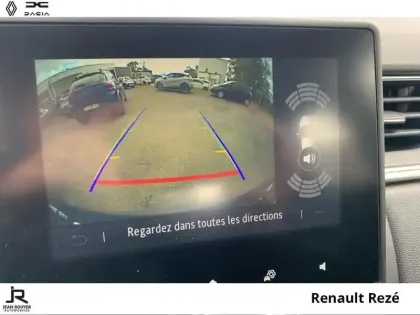Photo 13 Renault Captur  1.6 E-Tech hybride 145ch Techno