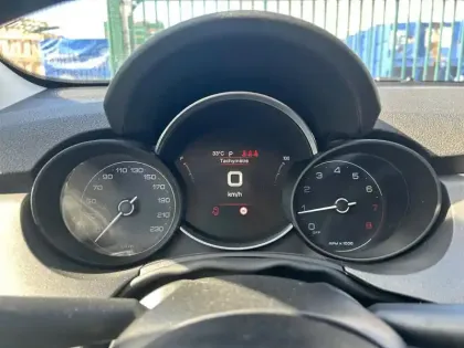Photo 12 Fiat 500 X 1.5 FireFly Turbo 130ch S/S Hybrid DCT7