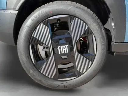 Photo 10 Fiat Panda Grande  Electrique 113ch La Prima