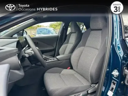 Photo 10 Toyota C-HR  1.8 Hybride 140ch Graphic MY27