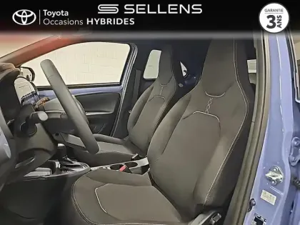Photo 10 Toyota Aygo X  116h Graphic