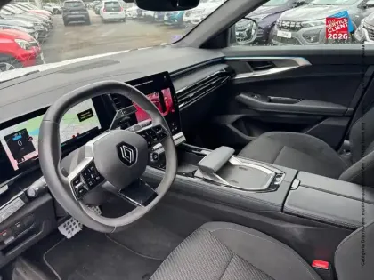 Photo 14 Renault Austral  1.2 E-Tech full hybrid 200ch Iconic esprit Alpine- 23