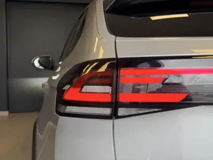 Photo 10 Volkswagen Taigo  1.0 TSI 110ch Style DSG7