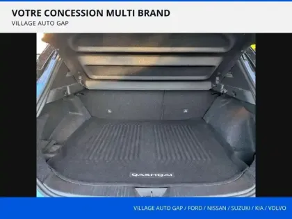 Photo 11 Nissan Qashqai  1.3 Mild Hybrid 140ch Shadow 2022