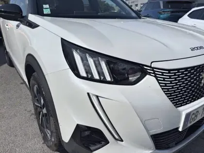 Photo 15 Peugeot 2008  Electrique 136 ch