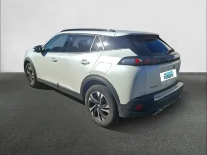 Photo 6 Peugeot 2008  PureTech 130 S&S EAT8