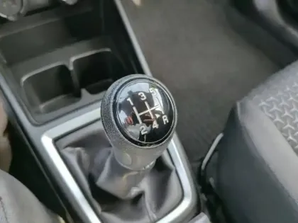 Photo 13 Suzuki Swift  1.2 Dualjet Hybrid