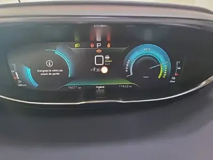 Photo 19 Peugeot 3008  Hybrid 225 e-EAT8
