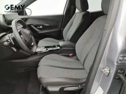 Photo 8 Peugeot 2008  Hybrid 145 e-DCS6