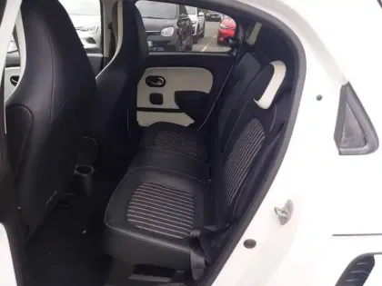 Photo 14 Renault Twingo  III SCe 65