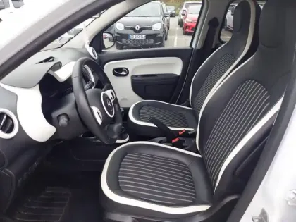 Photo 8 Renault Twingo  III SCe 65