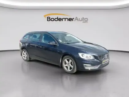 Photo 6 Volvo V60  D2 120 ch Stop&Start Geartronic 6