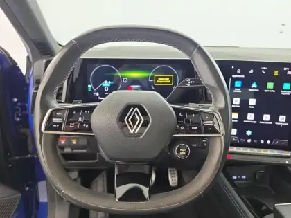 Photo 35 Renault Austral  E-Tech hybrid 200