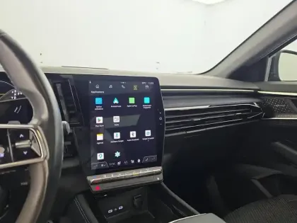 Photo 38 Renault Austral  E-Tech hybrid 200