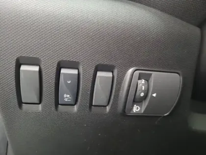Photo 36 Renault Twingo  III Achat Intégral - 21