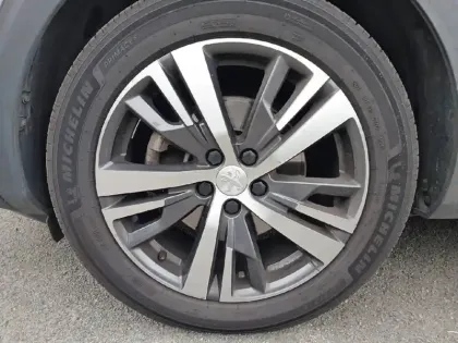 Photo 12 Peugeot 5008  BlueHDi 130ch S&S EAT8