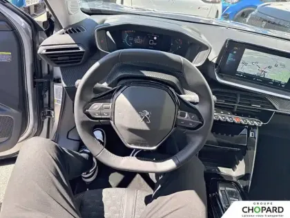 Photo 16 Peugeot 2008  Electrique 136 ch