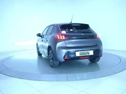 Photo 15 Peugeot 208  PureTech 100 S&S BVM6