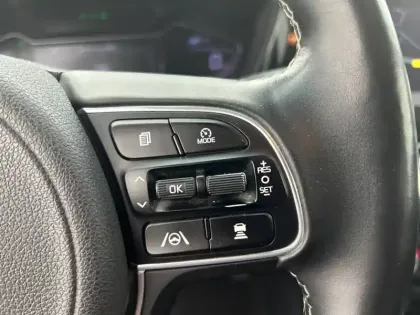 Photo 45 Kia Niro  1.6 GDi Hybride Rechargeable 141 ch DCT6