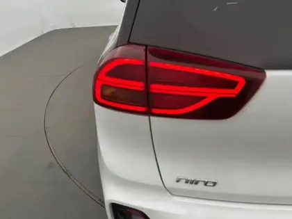 Photo 42 Kia Niro  1.6 GDi Hybride Rechargeable 141 ch DCT6