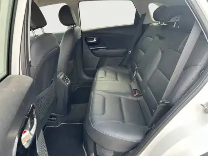 Photo 11 Kia Niro  1.6 GDi Hybride Rechargeable 141 ch DCT6