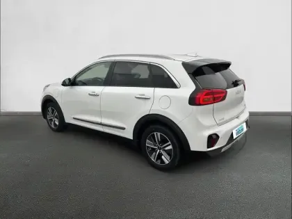 Photo 32 Kia Niro  1.6 GDi Hybride Rechargeable 141 ch DCT6