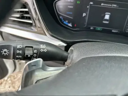 Photo 23 Kia Niro  1.6 GDi Hybride Rechargeable 141 ch DCT6