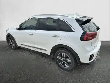 Photo 6 Kia Niro  1.6 GDi Hybride Rechargeable 141 ch DCT6