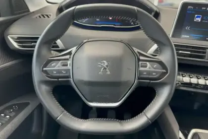 Photo 13 Peugeot 3008  Puretech 130ch S&S BVM6