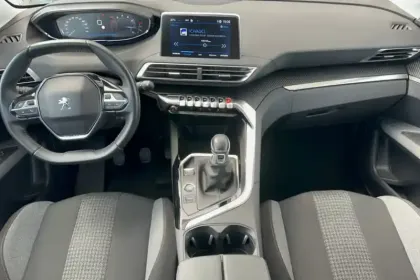 Photo 11 Peugeot 3008  Puretech 130ch S&S BVM6