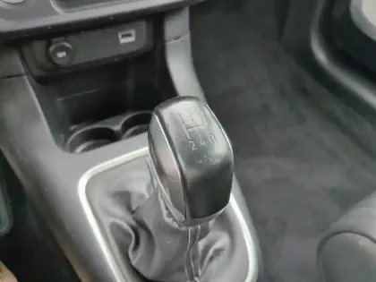 Photo 13 Citroën C3  PureTech 83 S&S BVM5
