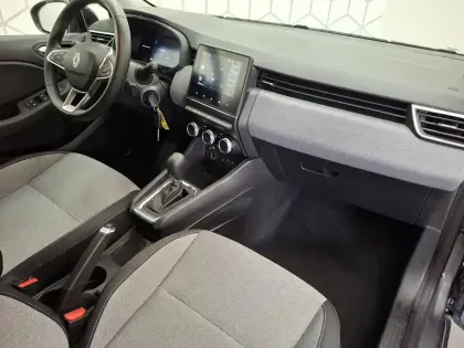 Photo 27 Renault Clio  E-Tech full hybrid 145 ch GSR2